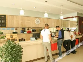 Xin'an Shangpin Business Hotel - Image 2