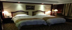BaiYue International Hotel - Image 3