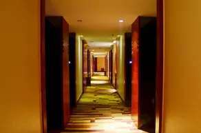 Dinghe Hotel - Image 4