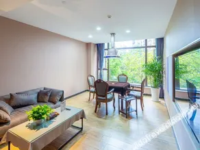 Lavande Hotel Leshan Branch - Image 2