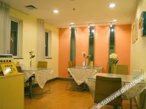 7 Days Inn Zhuhai Jida Zhongdian Mansion - Image 2