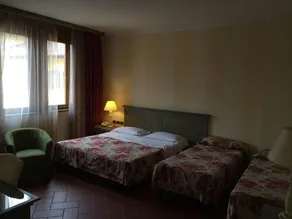 Bes Hotel Bergamo La Muratella - Image 4