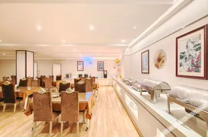 Heguang Alien Electrosports Hotel (Jinli Wuhouxuan Shop) - Image 1