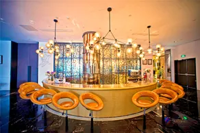 Gallery Hotel - Image 3