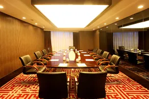 Great Wall Hotel - Image 2