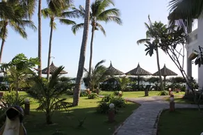 Little Paris Resort - Image 2