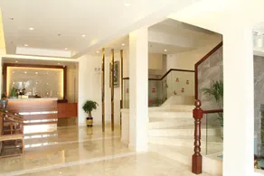 Jiaxiang Business Hotel - Image 2