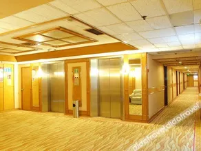 West Lake Garden Hotel - Image 2