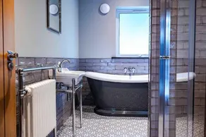 Bonnie Lodge by Broadford Hotel - Image 5