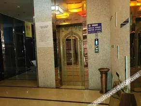 Yishen Diamond Hotel - Image 2