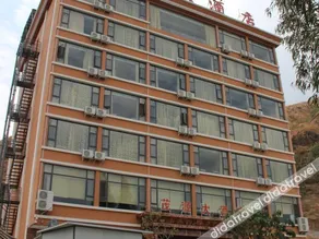 Yongsheng Chenghai Maoyuan Hotel - Image 3
