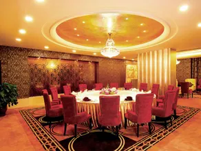 Yangtze Hotel Wuhan - Image 4