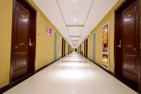 Weinan Huiou Collection Hotel - Image 3