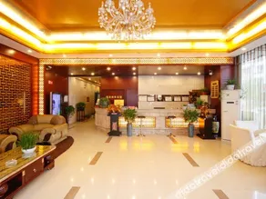 Ruilong Business Hotel - Image 2
