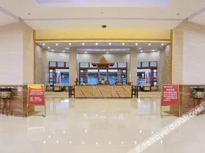Golden Sunshine Tide Hotspring Resort - Image 5