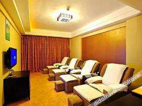 Dinghushan Hotel - Image 2