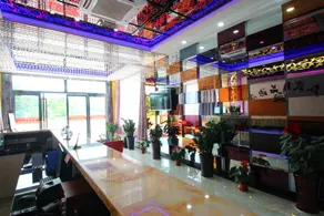 Zhongwu Hotel - Image 4