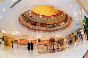 Triumphal Arch Hotel - Image 2