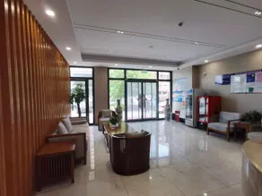 Ningjin Wanhong Holiday Hotel - Image 4