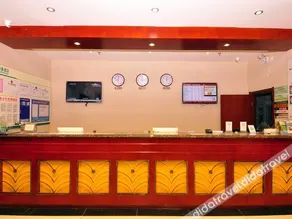 GreenTree Inn Shandong Jinan West Market Weiba Road Business Hotel - Image 2