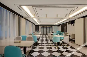 Xana Hotel Guilin Central Plaza Elephant Trunk Hill Scenic Area Hotel - Image 3