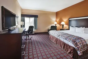 Spark by Hilton Plainfield Indianapolis Airport - Image 4