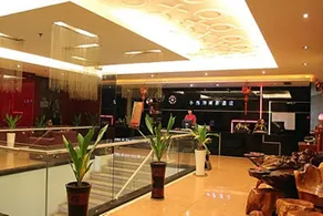 Bolei Luxury Hotel (Jingzhu Plaza Southhua First Branch) - Image 5
