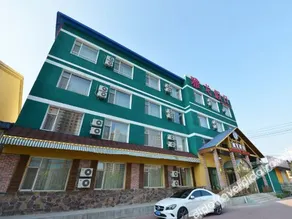 Yake Town Holiday Hotel (Changchun Street Branch) - Image 2