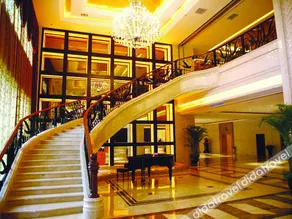 Great Palace Hotel - Image 4