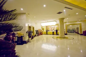 Saina Island Hot Spring Hotel - Image 1