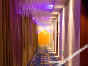 Leping Huangjia E-sports Hotel - Image 3