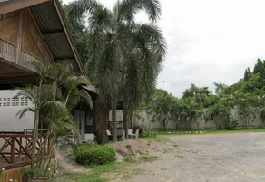 Sugar Cane Guesthouse-II - Image 3