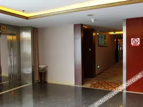 Huayi Business Hotel - Image 3