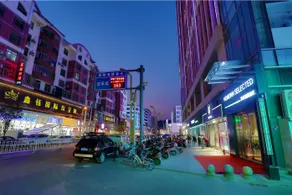 Homeinn Selected Hotel (Guangyuan Tuten Spring Plaza) - Image 3