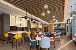 Park Inn by Radisson Xuzhou Xinyi People's Park - Image 5