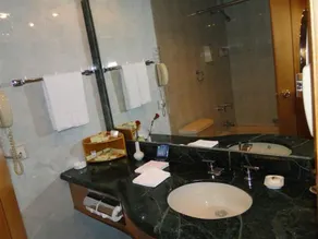 Zhongwei Sunny Hotel - Image 4