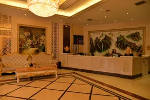 Grand Era Luxury Hotel (High-Speed Railway North Station Branch) - Image 2