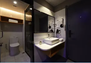 Ease Crystal Hotel (Yichang Xingguang Tiandi) - Image 5