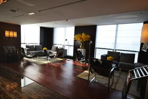 Yintian International Business Hotel - Image 2