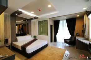 The Contrast I Hotel - Image 3