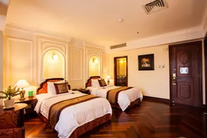 Hotel Majestic Saigon - Image 5