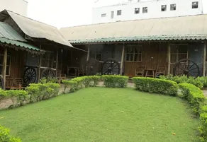 Sugar Cane Guesthouse-II - Image 2