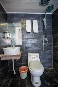 Hongfurui Business Hotel - Image 5