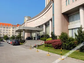 New World International Hotel - Image 5