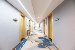 Super 8 Hotel (Linyi Changlin Street) - Image 3