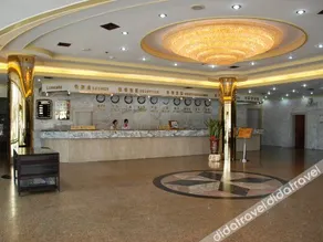Nanjing Hotel - Image 5