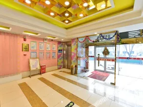 Luck 7 Innn (Liangxiang Hospital Tianjie) - Image 3