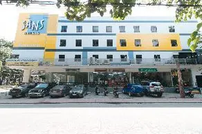 Sans Hotel At Algers Suites Marikina - Image 2