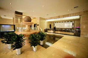 Shishou Crown Hotel - Image 3