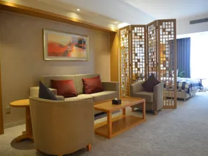 Eaself Hotel - Image 5